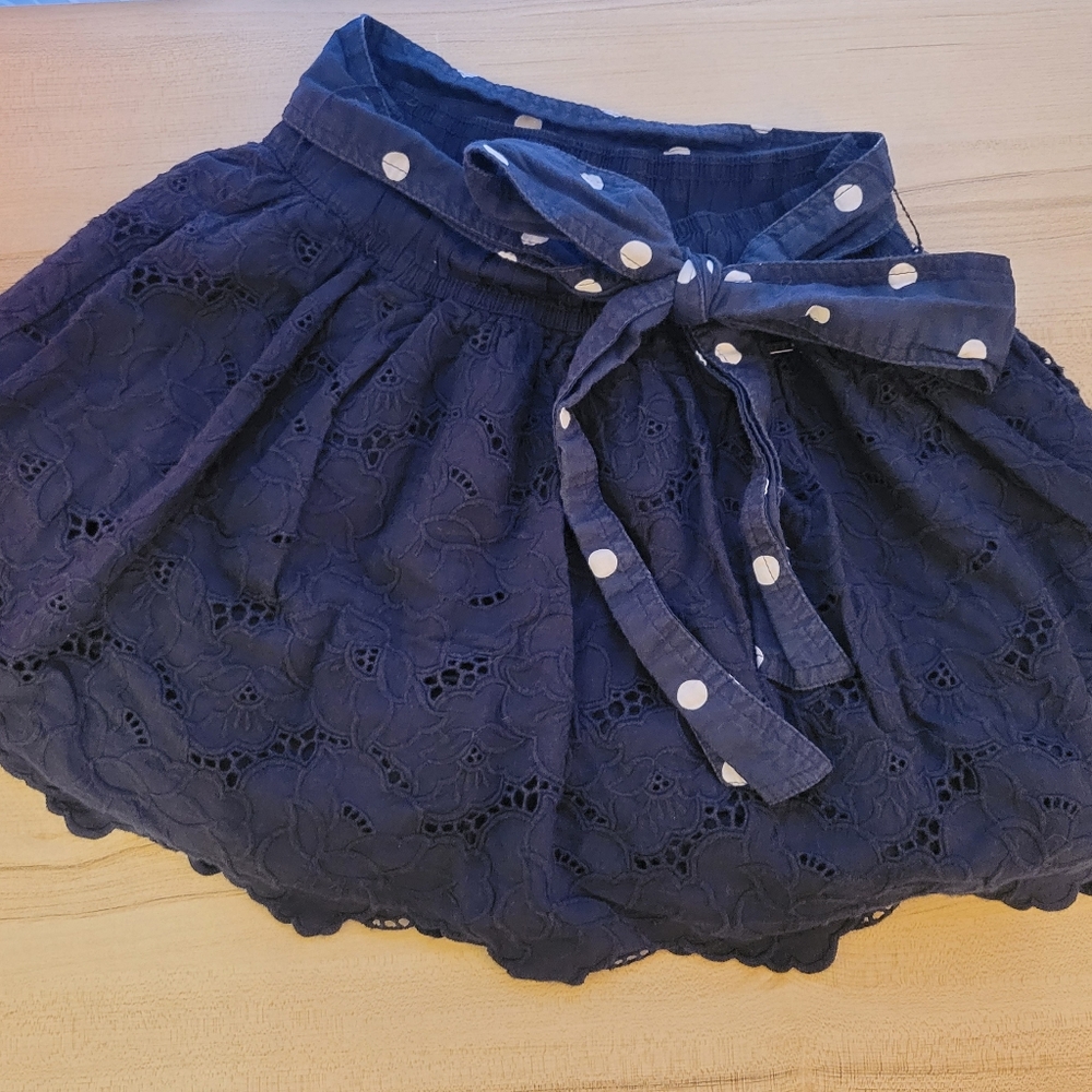 Hollister | navy blue, lace mini skirt